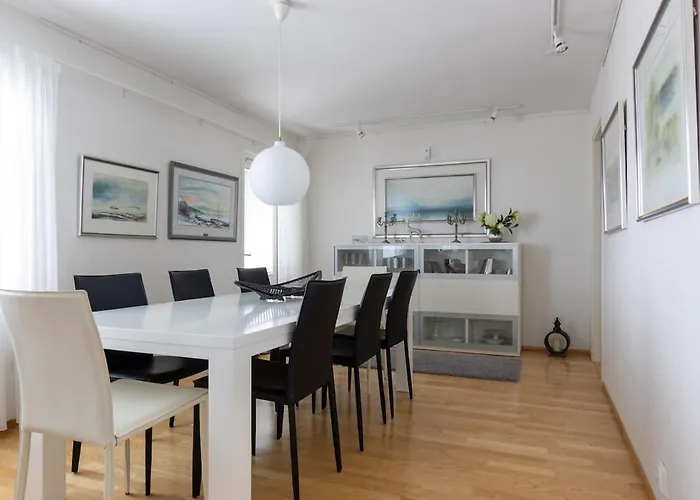 Vakantiehuis Aleksanteri, A Spacious Detached House In Lapland *