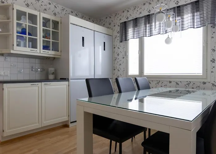 Vakantiehuis Aleksanteri, A Spacious Detached House In Lapland Kemi