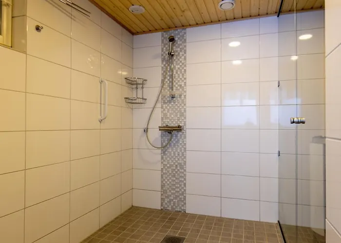 Aleksanteri, A Spacious Detached House In Lapland * 凯米