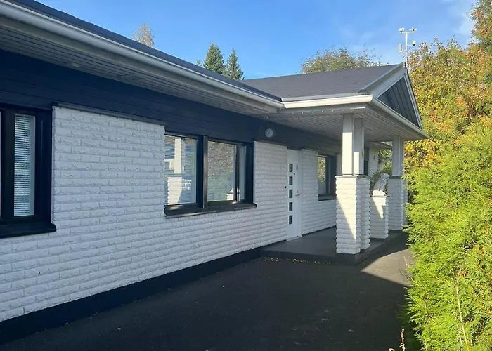 Vakantiehuis Aleksanteri, A Spacious Detached House In Lapland